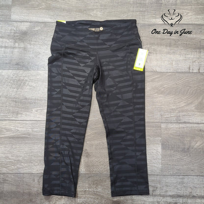 Old Navy Active Crop Yoga Pants Size M