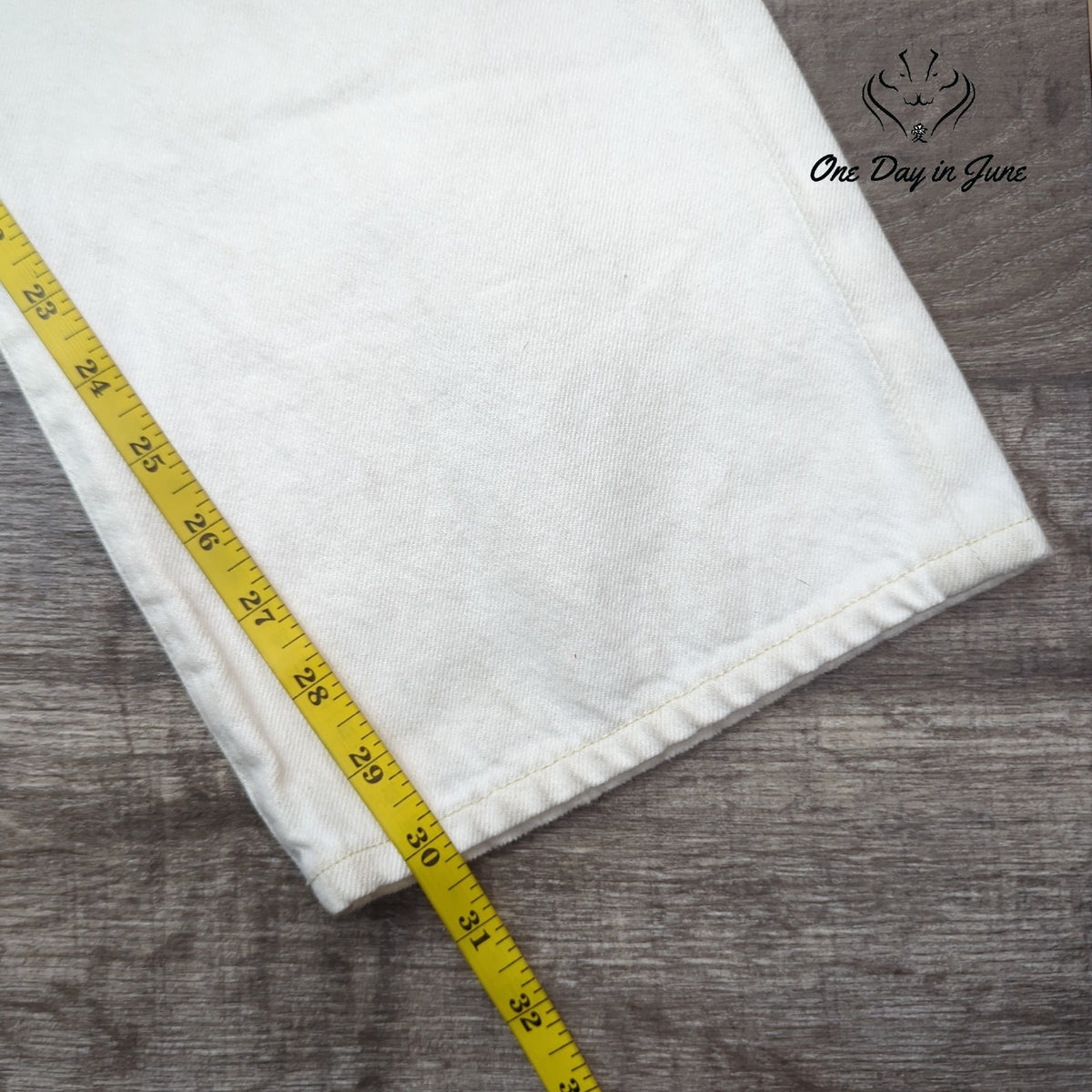 Goldsign Straight Leg Button Fly Jeans Ivory White Designer Denim Size 31 (12)