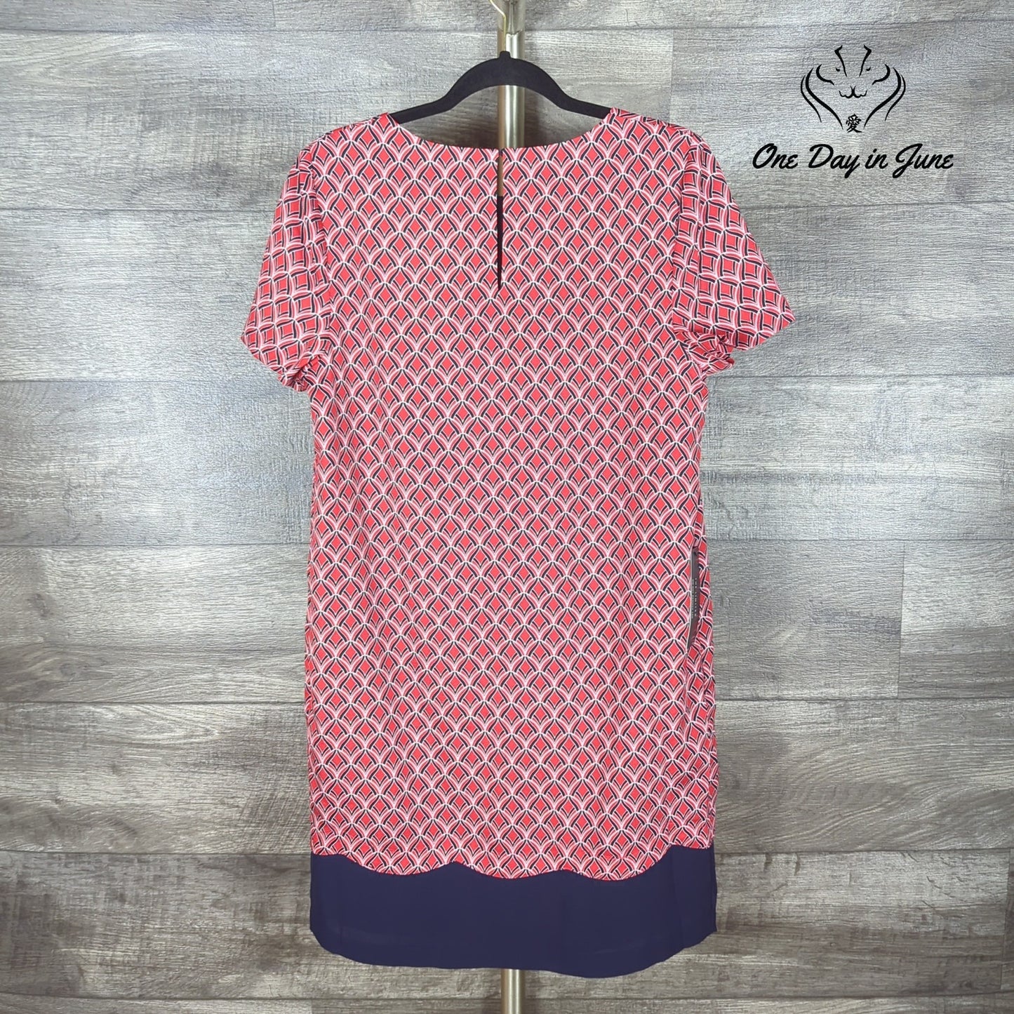 The Limited Short Sleeve Mini Dress Size M