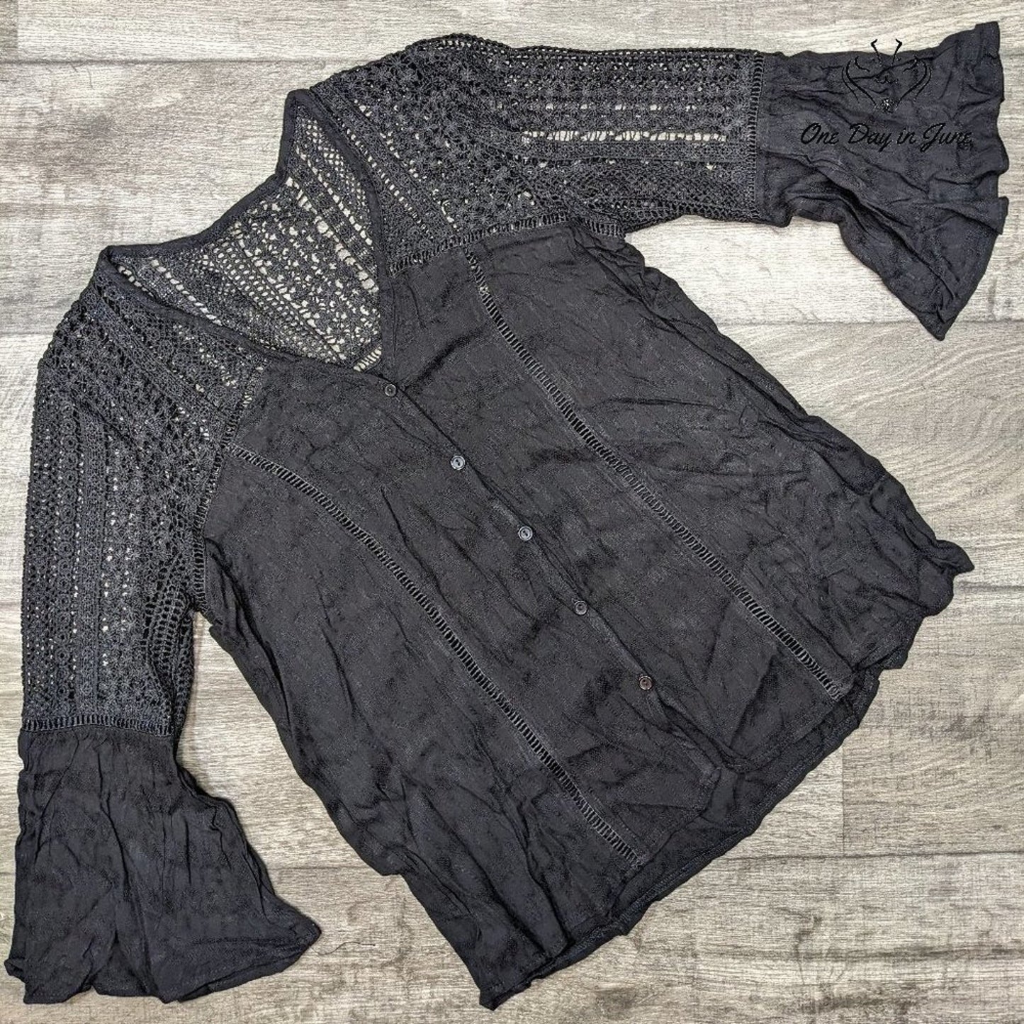 Romwe Bell Sleeve Crochet Shoulder Button Down Top Size S