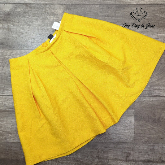 H&M Textured A Line Mini Skirt Yellow Fully Lined NWT Size 6