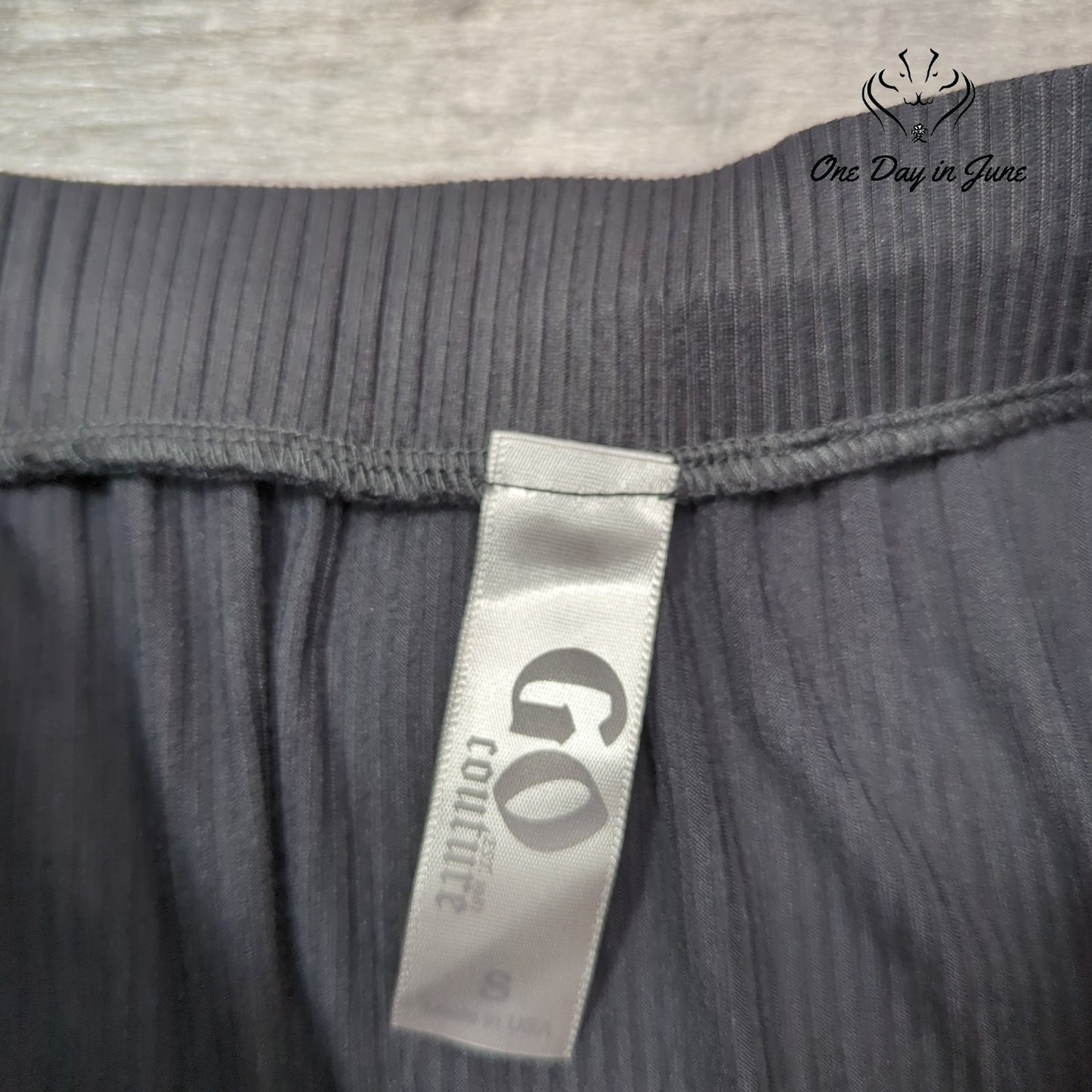 Go Couture Pull On Ribbed Midi Skirt Size S