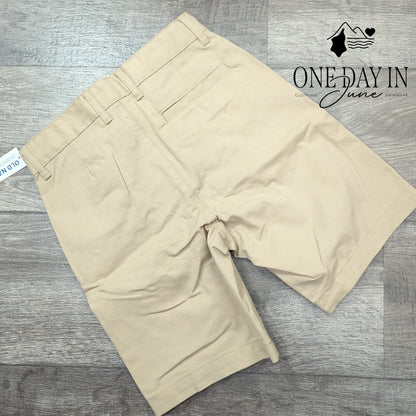 Old Navy Slim Flat Front Shorts Size 10