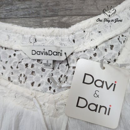 Davi & Dani Lace Crochet Sleeve Blouse White Boho Peasant Top NWT Size S
