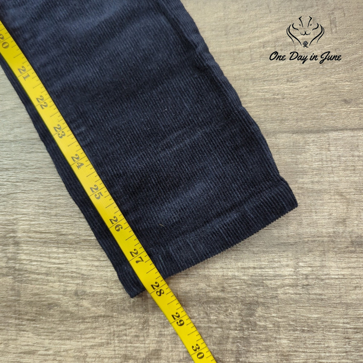 Forever 21 Slim Leg Corduroy Pants Navy Blue Five Pocket Size S