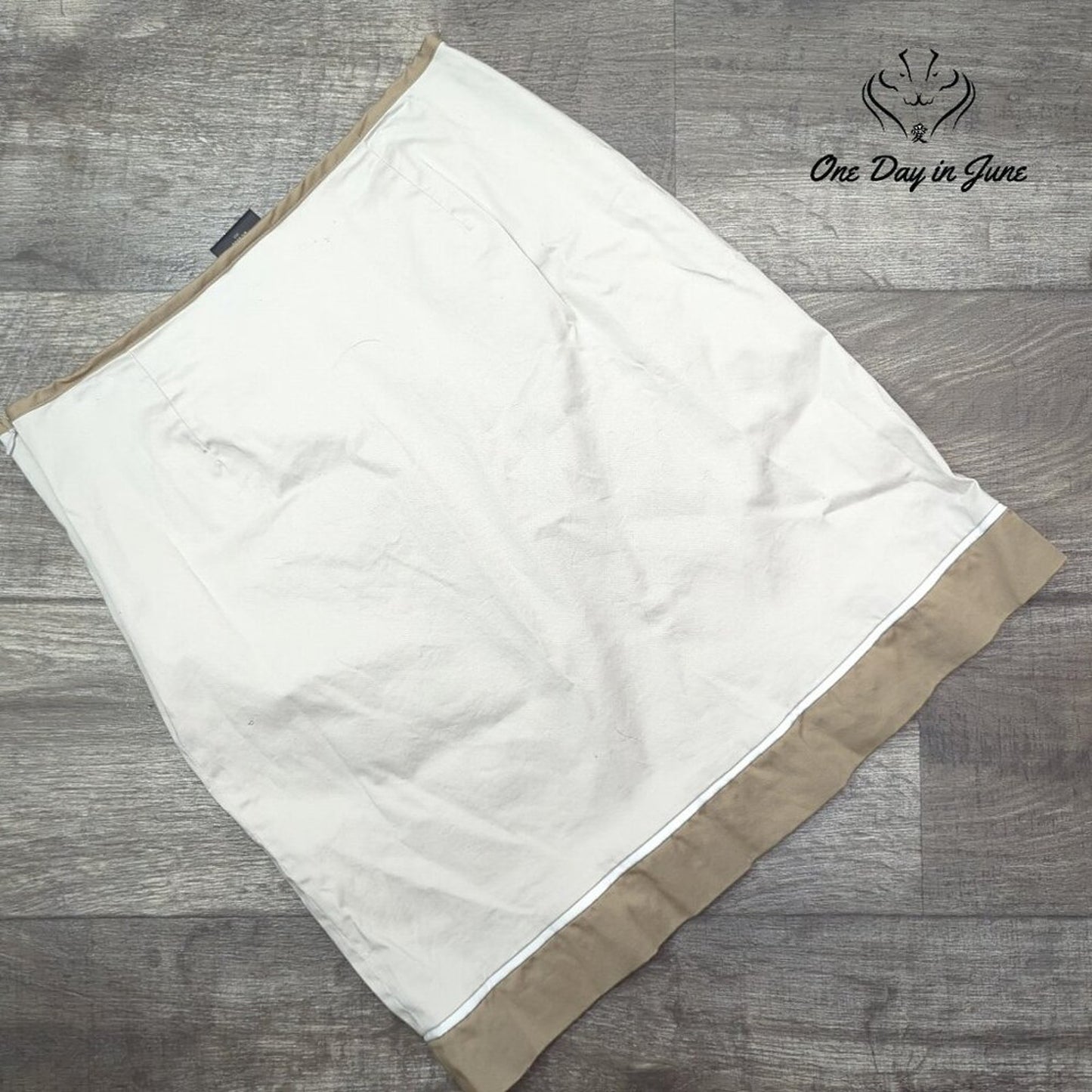 B. Moss Clothing Company Light Summer Skirt Size 10
