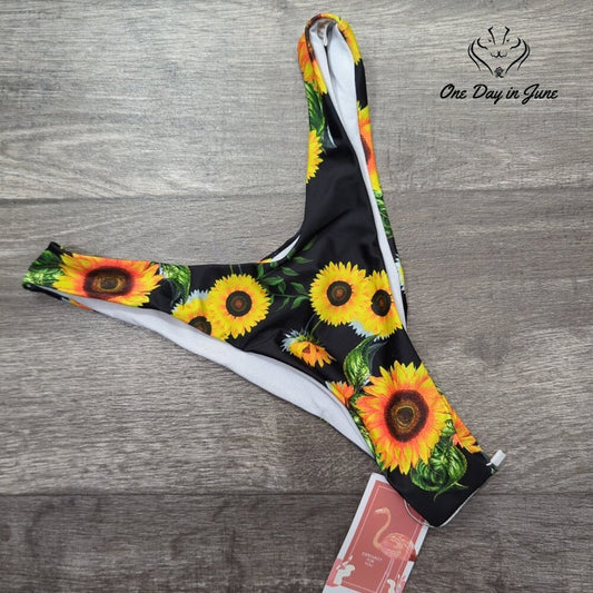 Vackutliv Floral Bikini Bottom Size S