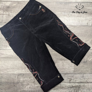 Bestn Corduroy Embroidered Capri Pants Size 10 (30)