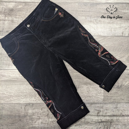 Bestn Corduroy Embroidered Capri Pants Size 10 (30)