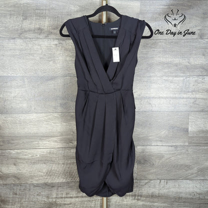 Express V Neck Knee Length Dress Size XXS