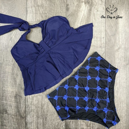 Peddney Halter Ruffle Bikini Swimsuit Size S