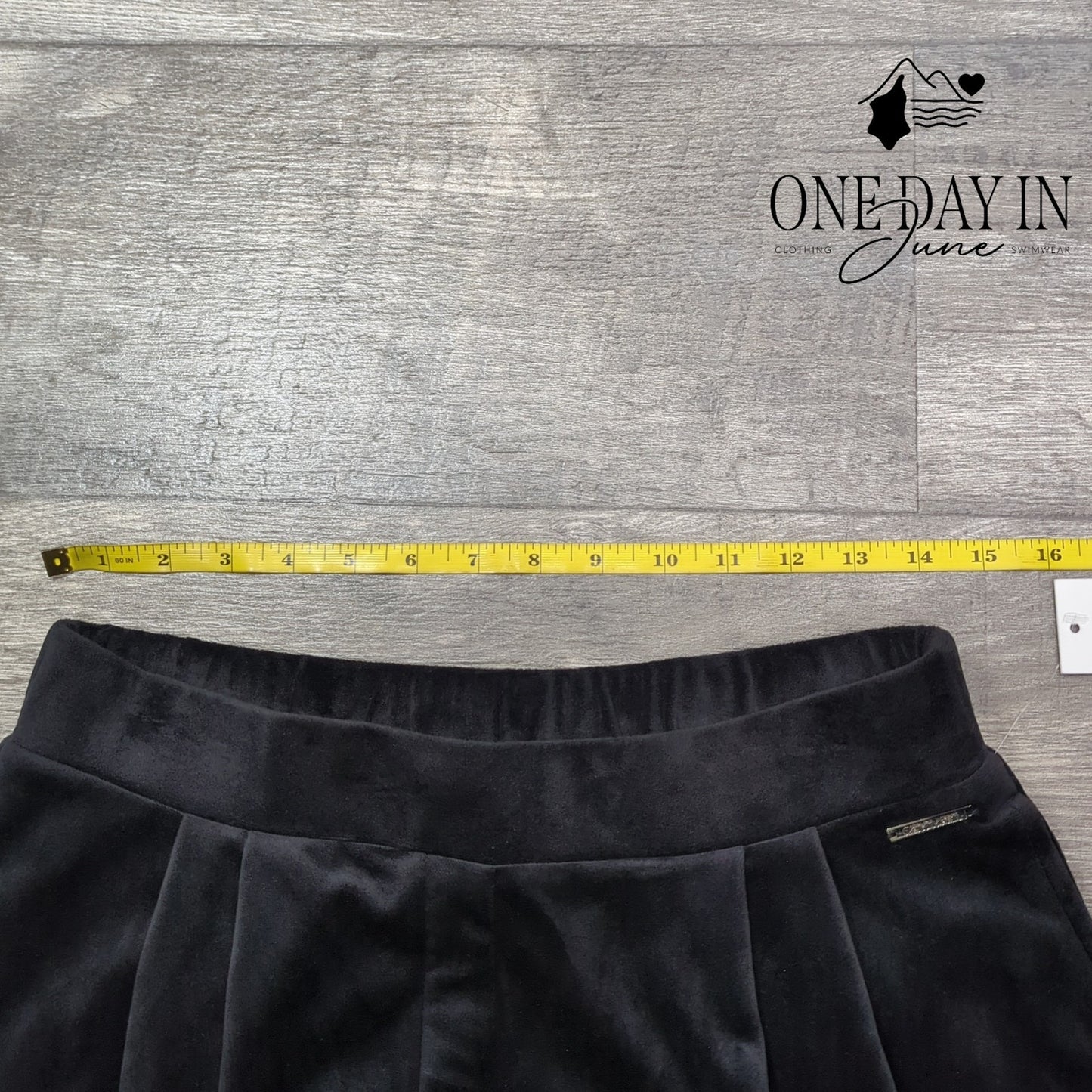 Calvin Klein Velour Wide Leg Pull On Pants Size S