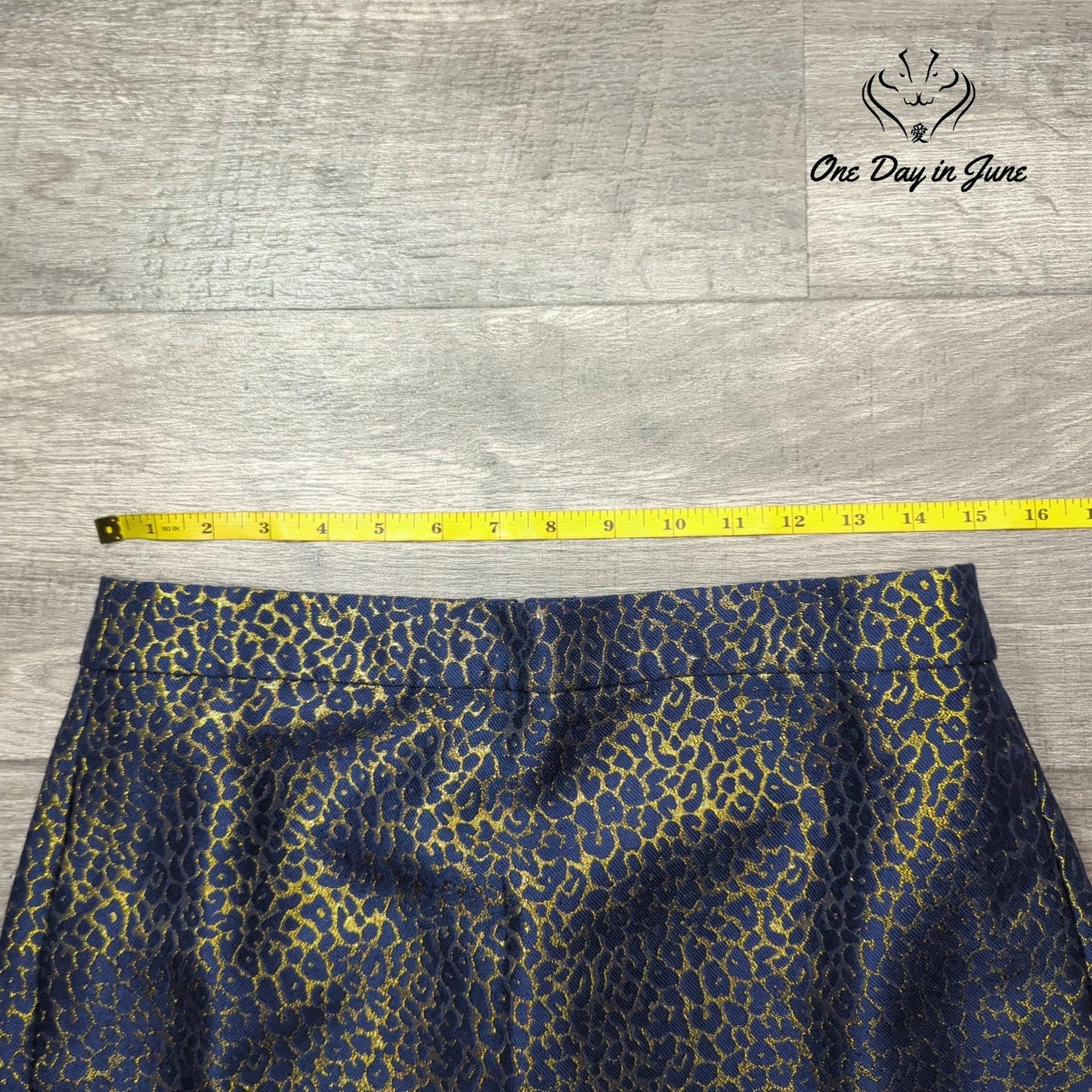 J.Crew Textured Mini Skirt Size 4