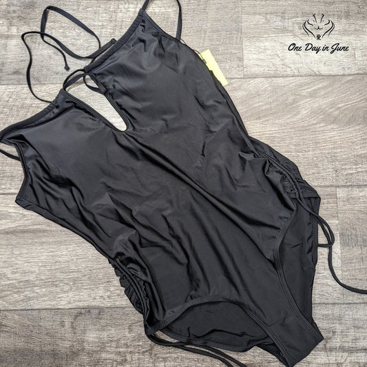Qinniq V Neck Ruched One Piece Swimsuit Size L