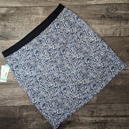 Margaret M Athletic Skirt Blue White Floral Stretch Stitch Fix NWT Size XXL