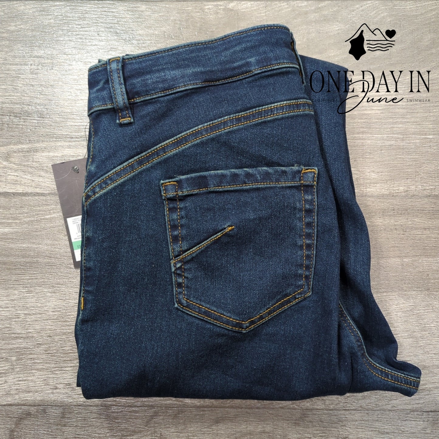 Jones New York The Madison Crop Jeans Size 8