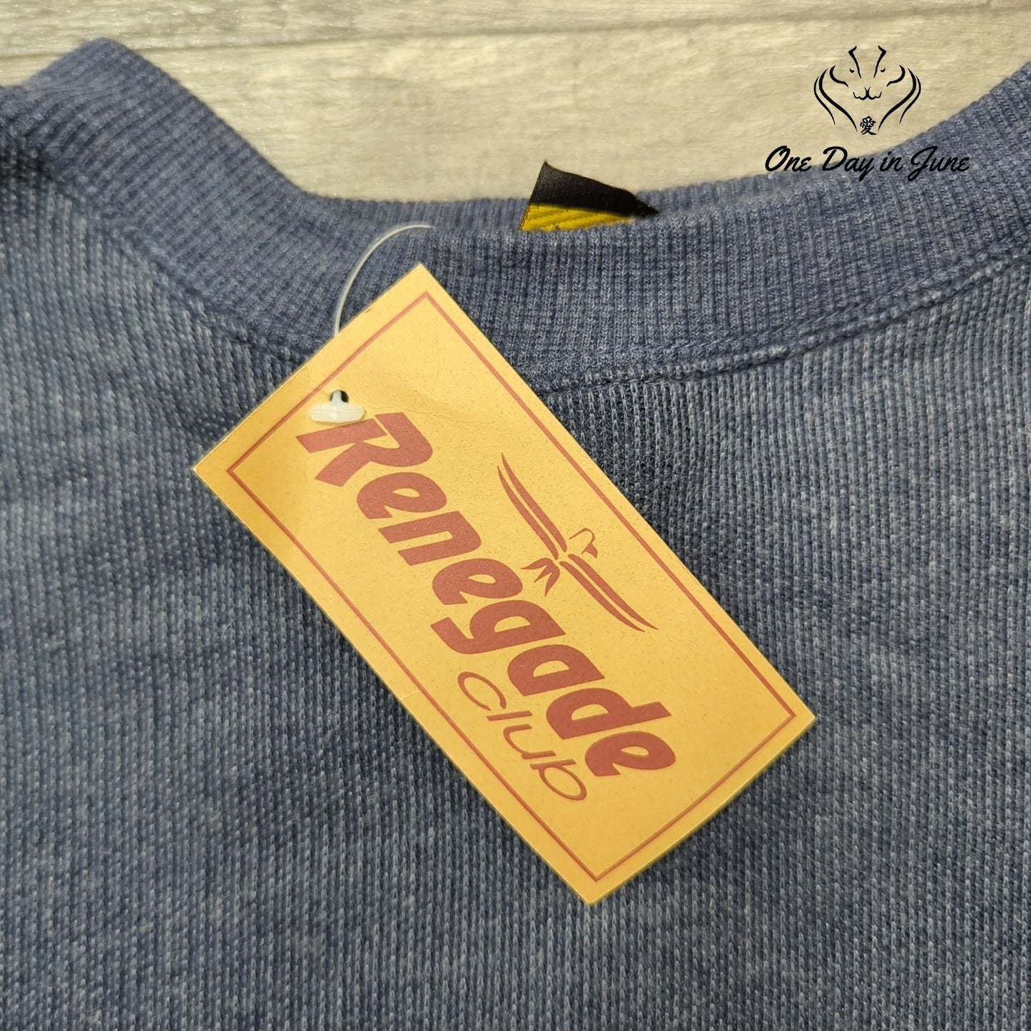 Renegade Club Knit Long Sleeve Sweatshirt Size XL