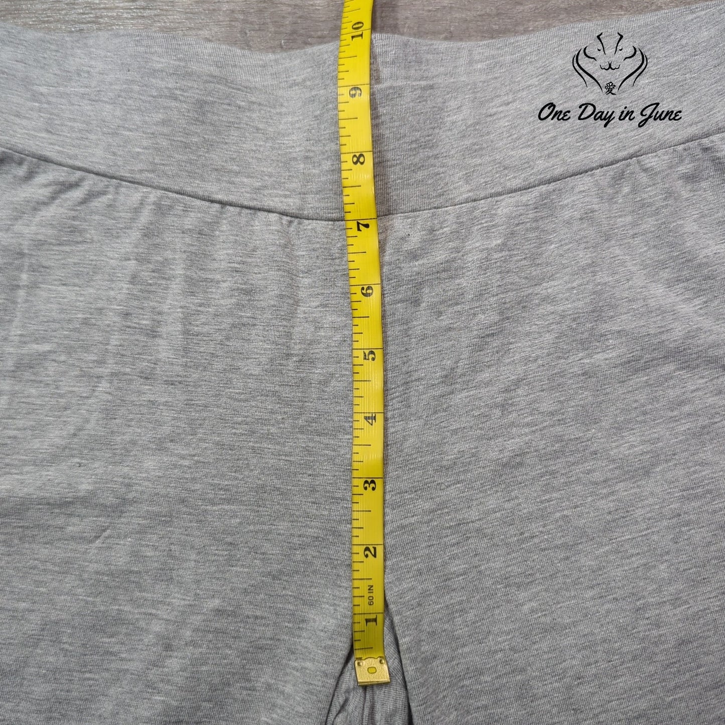 New Directions Pull on Capri Pants Size M