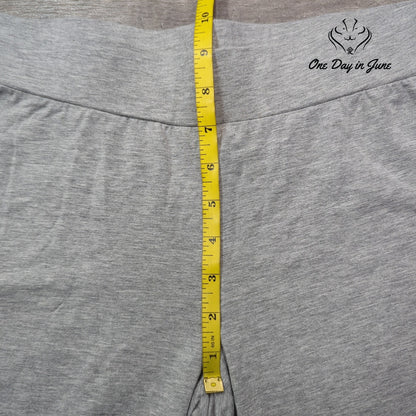 New Directions Pull on Capri Pants Size M
