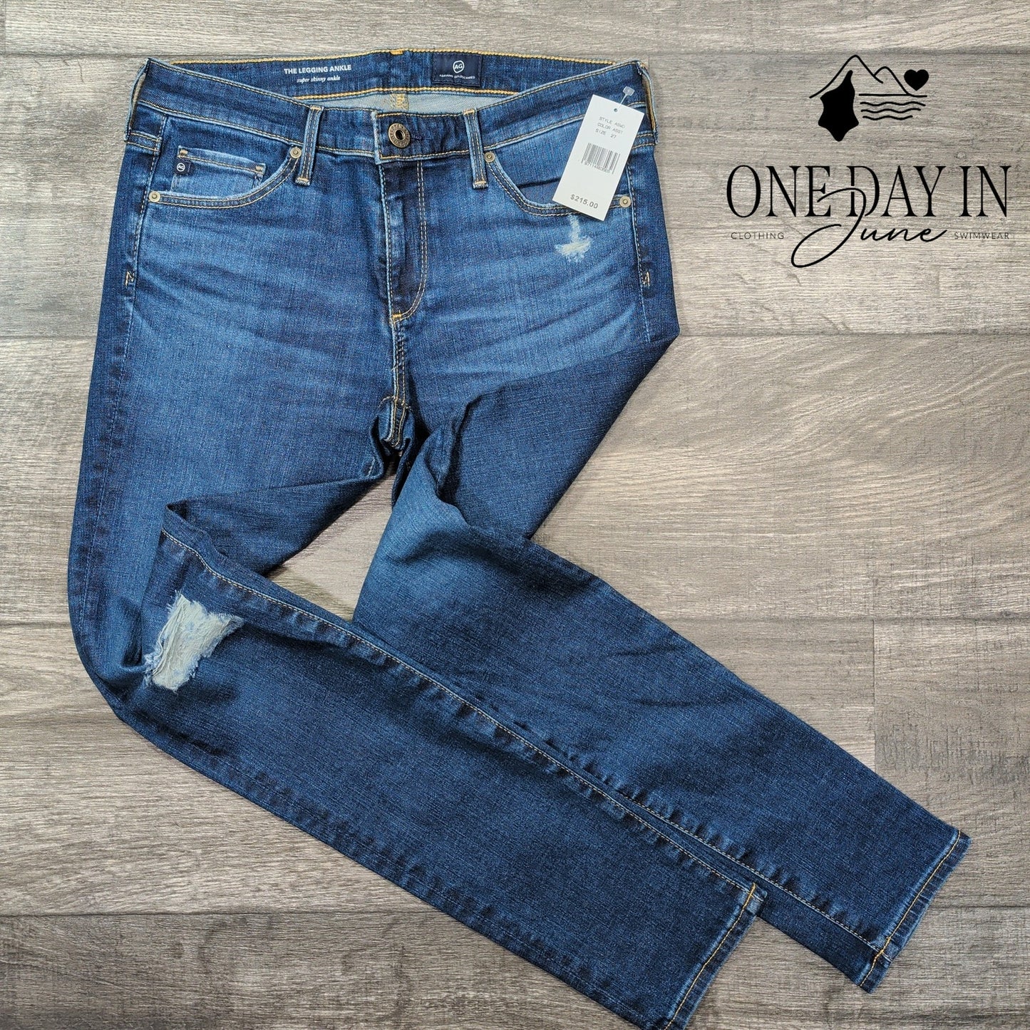 AG Adriano Goldschmied The Legging Jeans Distressed Skinny NWT $215 Size 4 (27)