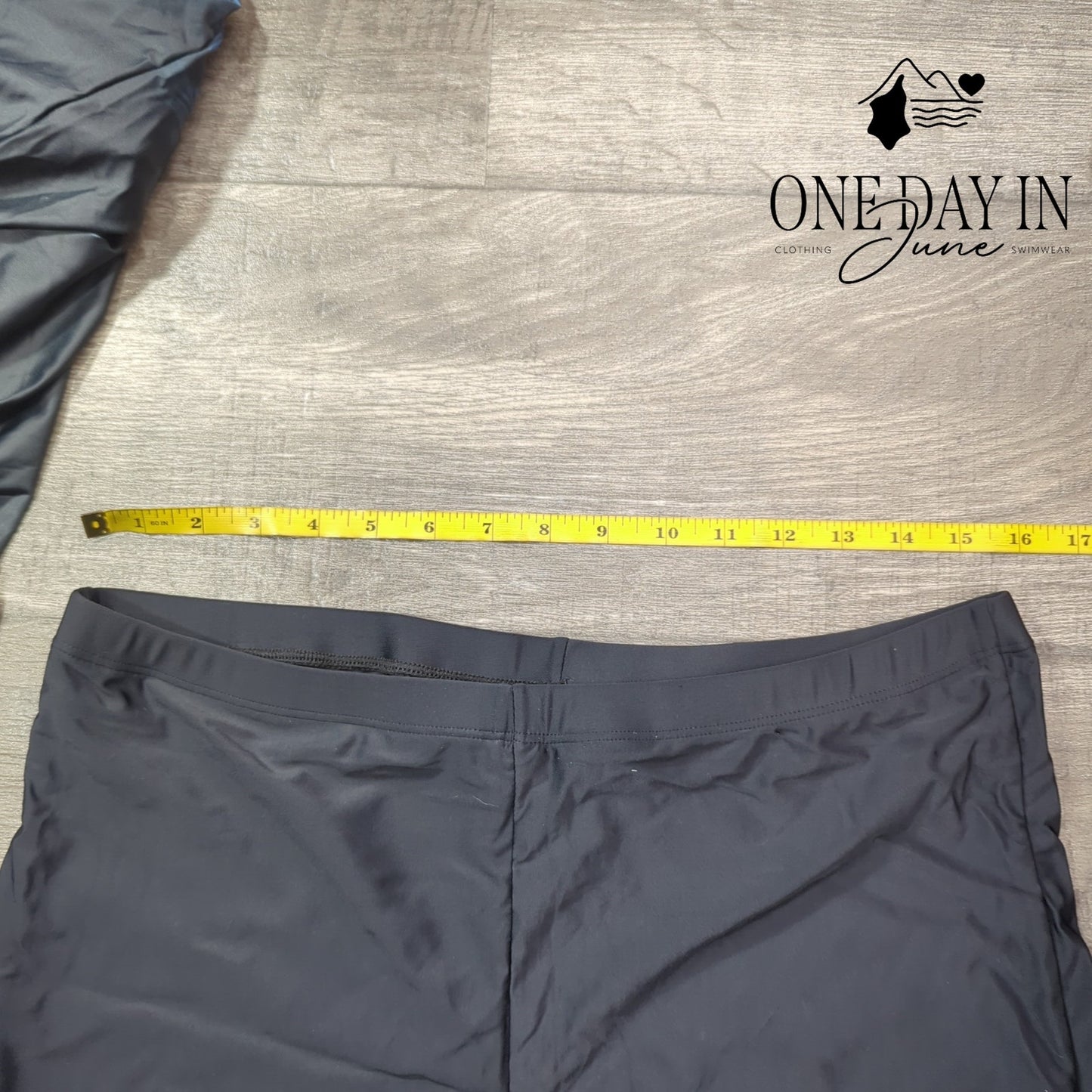 Urchics Boyshort Tankini Swimsuit Size XL