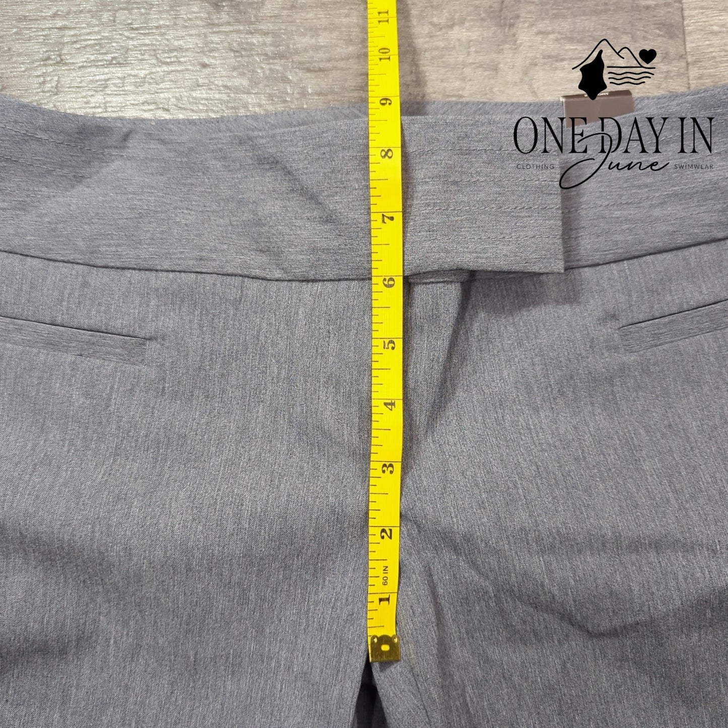 The Limited Exact Stretch Bootcut Pants Size 2S