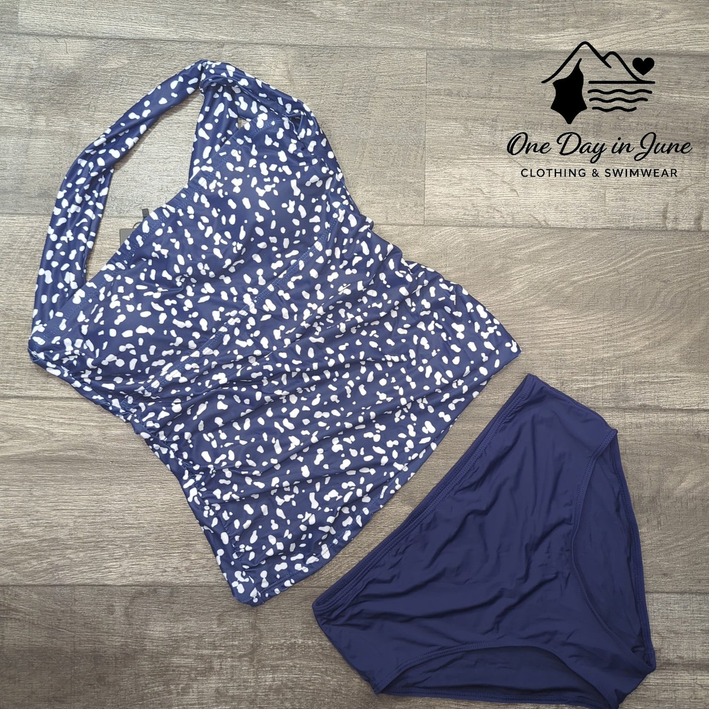 Tempt Me One Shoulder Tankini Swimsuit Size L