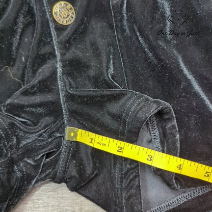 Rock & Republic Black Velvet Pull On High Rise Shorts Size 2
