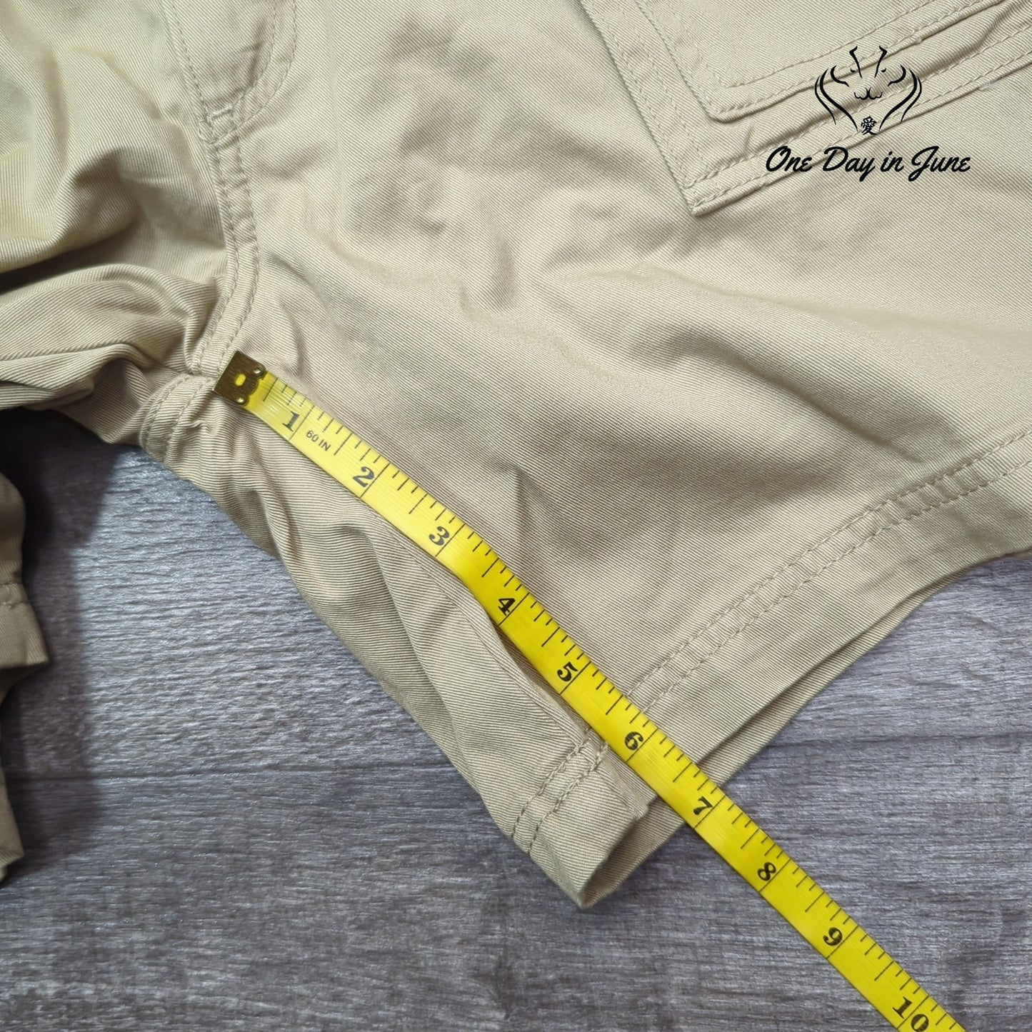 St. John's Bay 7" Hiking Shorts Size 44