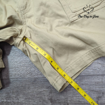St. John's Bay 7" Hiking Shorts Size 44