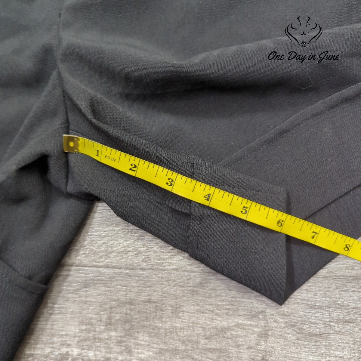 Studio Y Maurices Flat Front Dress Shorts Black NWT Size 7/8