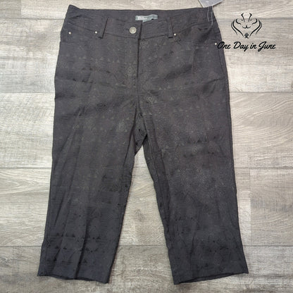 89th & Madison Cropped Textured Pants Size 10