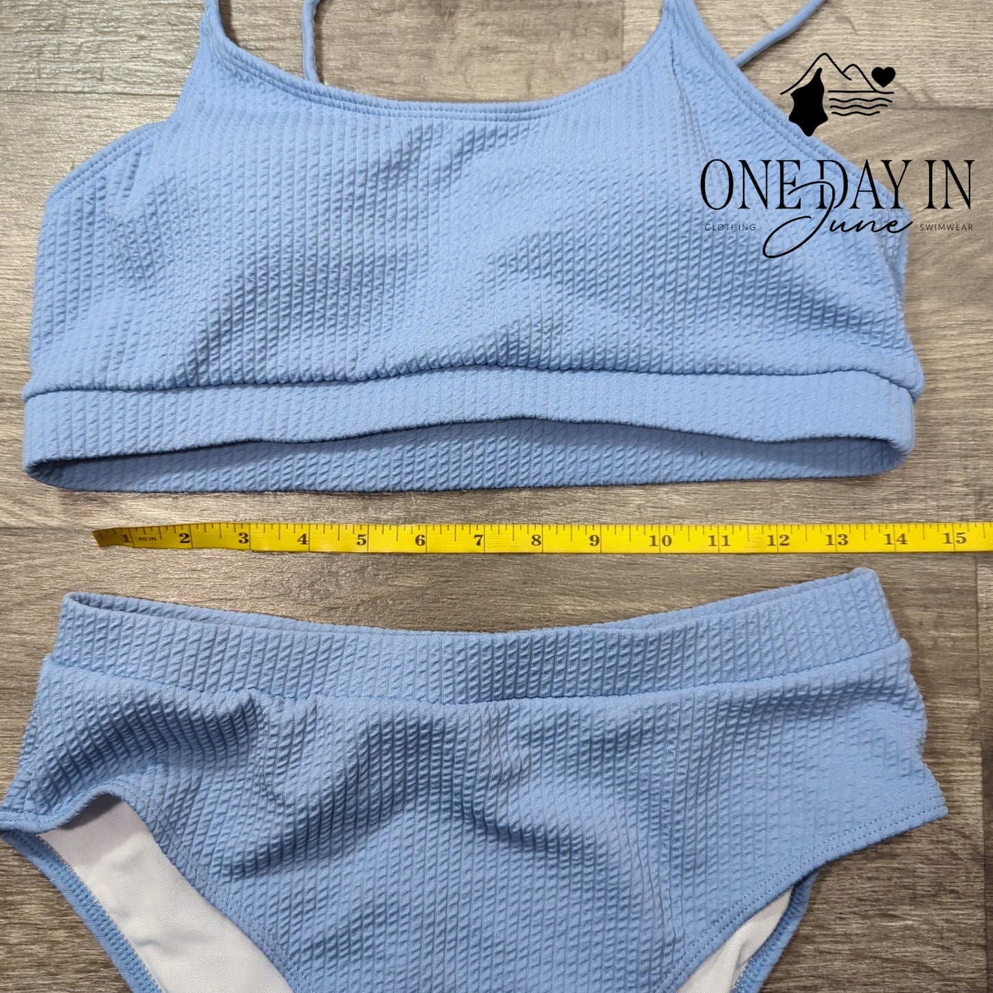 CharmLeaks Textured Crop Bikini Swimsuit Size L