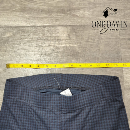 Old Navy Pull On Straight Leg Pants Size S
