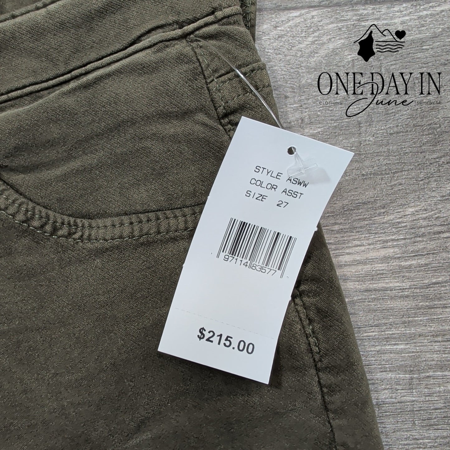 AG Adriano Goldschmied The Jodi Crop Olive High Rise Slim Flare NWT Size 4 (27)