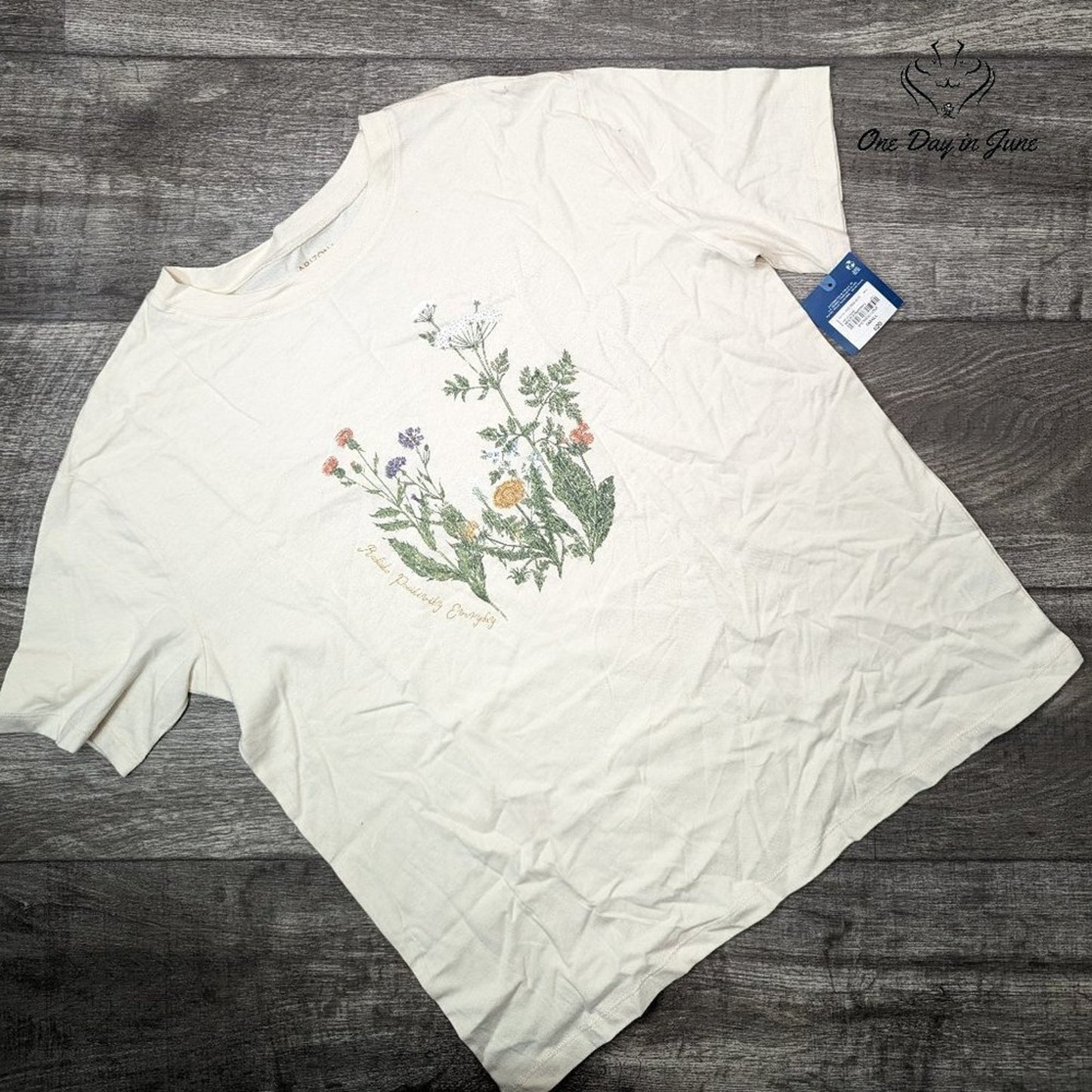 Arizona Jean Co. Juniors Floral Short Sleeve Tee Size S