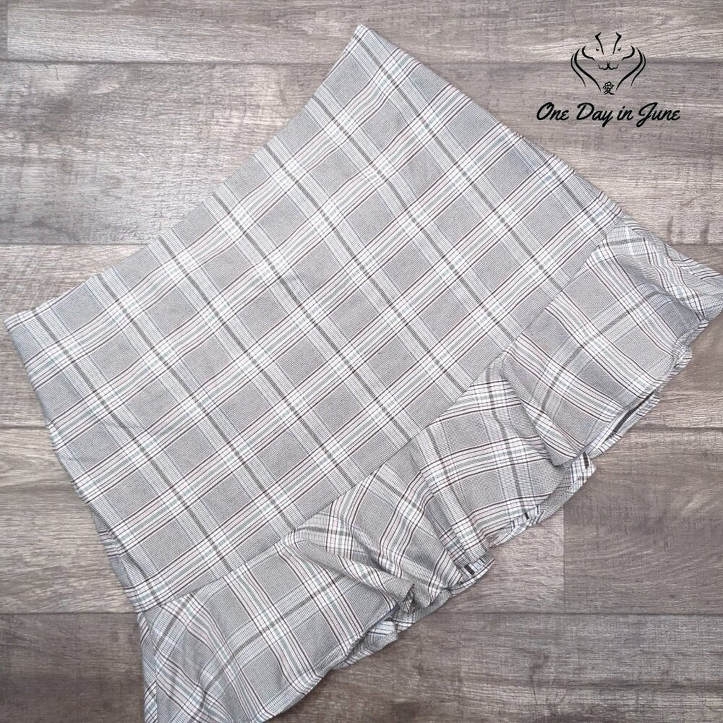 Loft Ruffle Edge Skirt Size 18