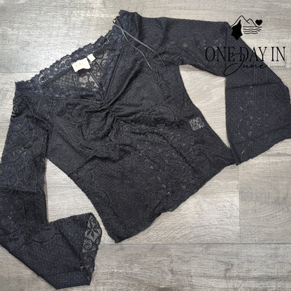 GLG Crochet Long Sleeve Top Size M