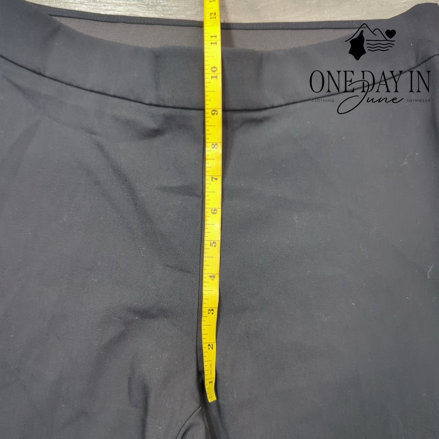 A New Day Straight Leg Dress Pants Size 8