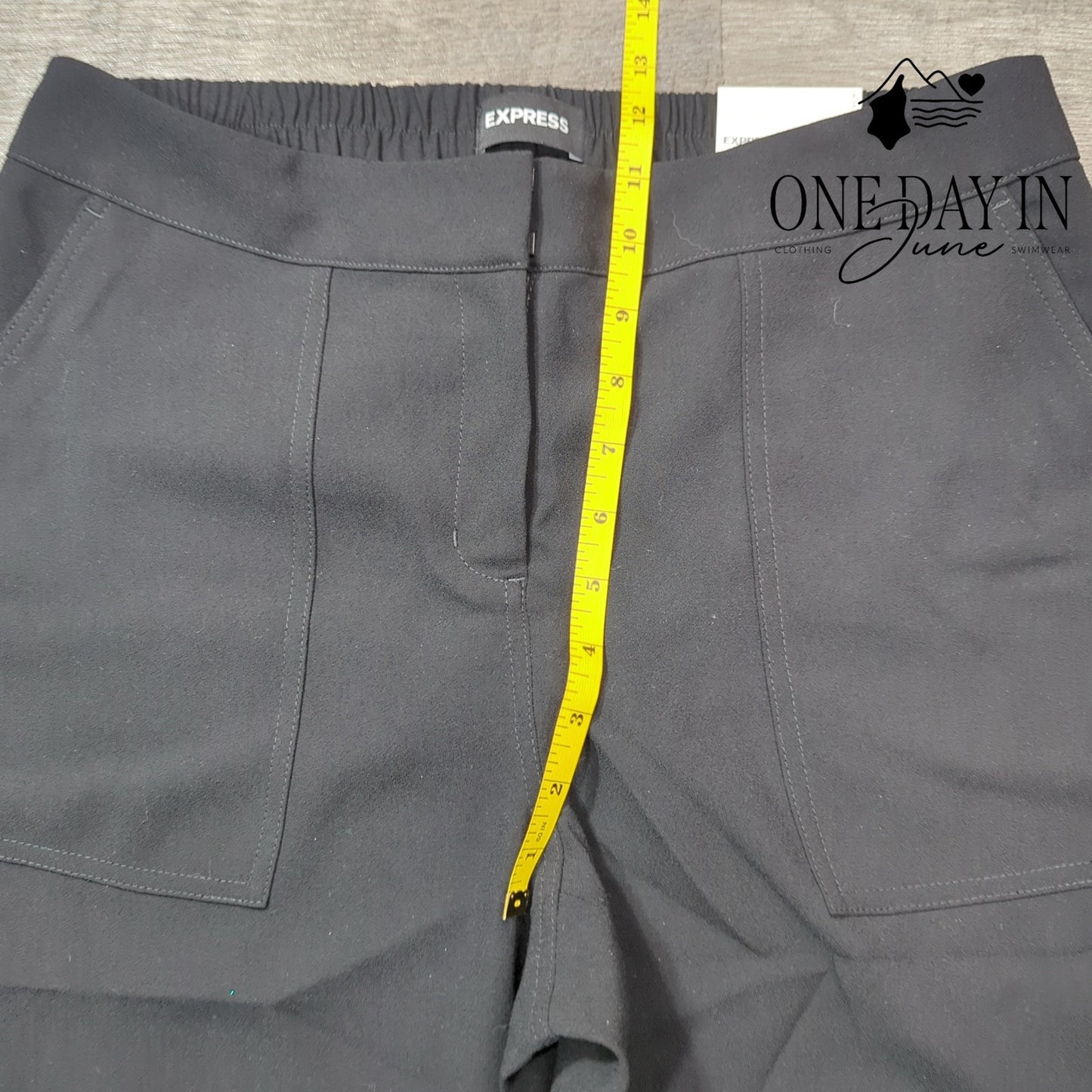 Express Mid Rise Ankle Cargo Pants Size M