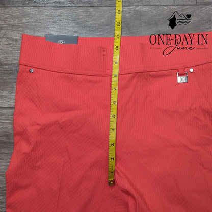 Rafaella Textured Cropped Pants Size 10