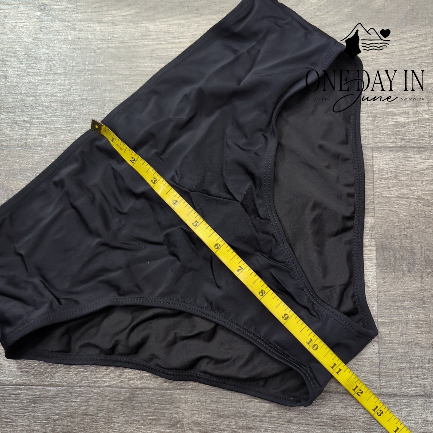 Yonique Twist Front Tankini Swimsuit Size L