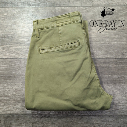 AG Adriano Goldschmied Straight Leg Chino Pants Olive Green NWT Size 4 (27)