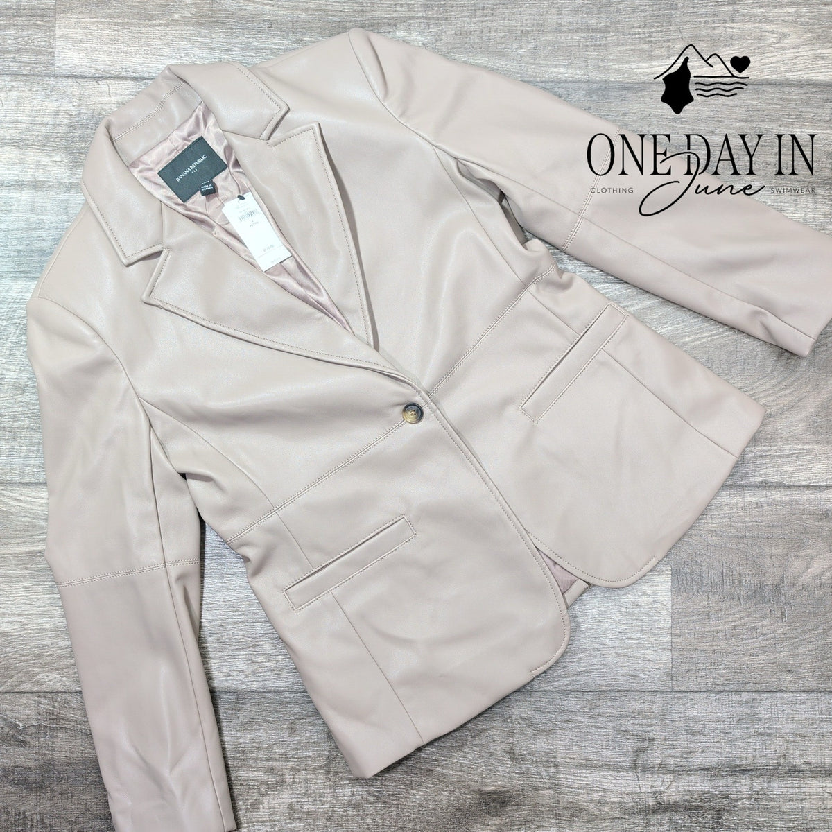 Banana Republic Vegan Faux Leather Blazer Petite Fresh Taupe NWT Size 4P