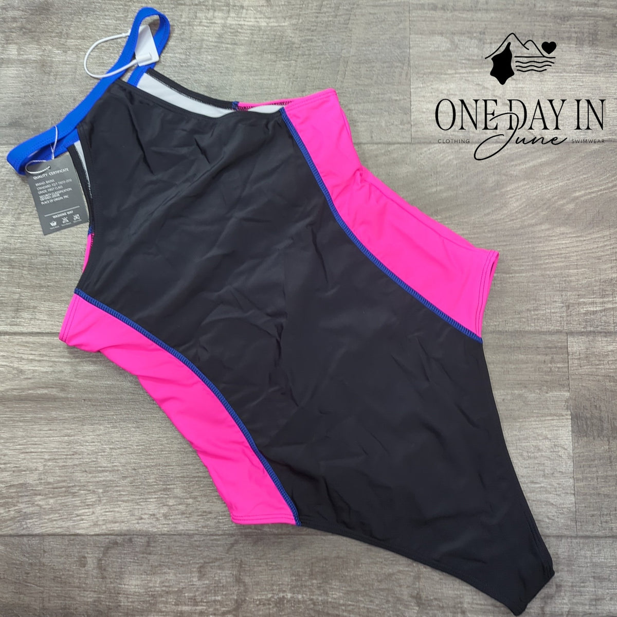Bikinx High Neck Zip Front Cheeky One Piece Swimsuit Colorblock NWT Size M