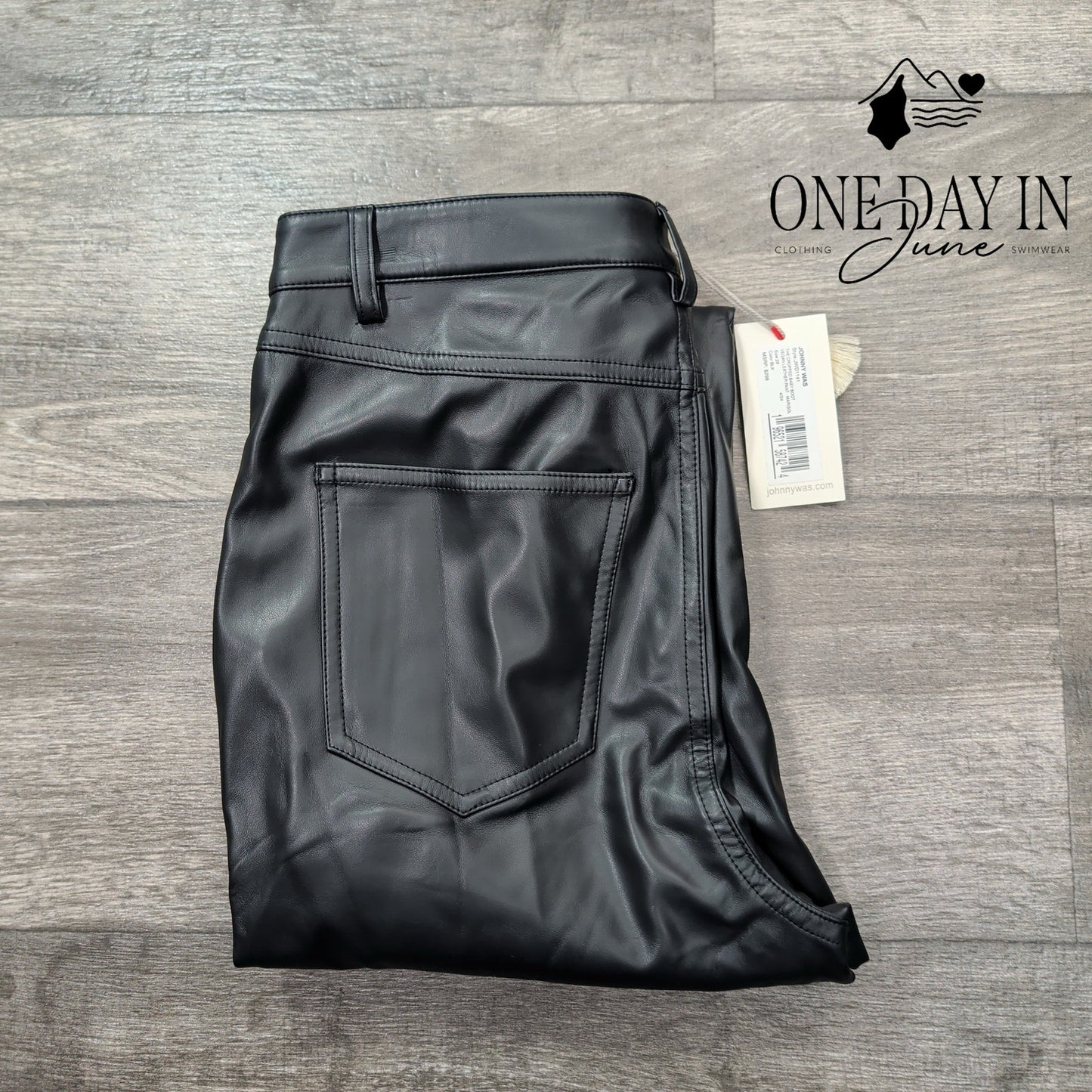 Johnny Was The Cropped Baby Boot Faux Leather Pants Size 6 (28)