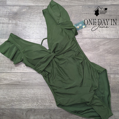 Blooming Jelly Lace Up Ruffle Shoulder One Piece Swimsuit Size M