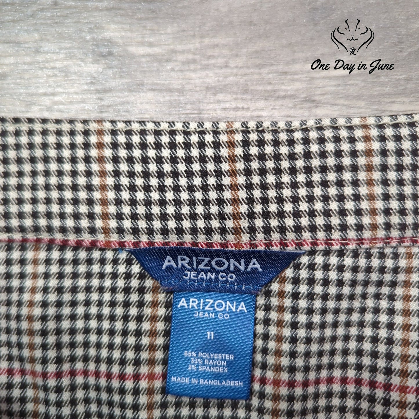 Arizona Jean Co. Juniors Zip Front Mini Skirt Size 11
