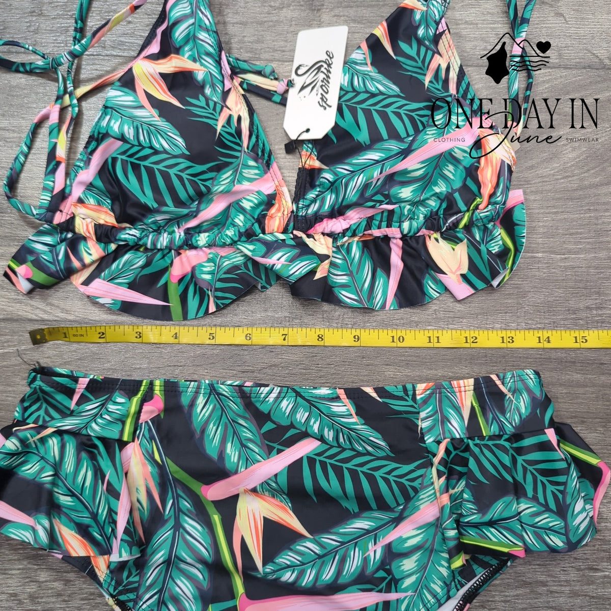 Sporlike Tropical Ruffle Triangle High Waist Bikini Swimsuit NWT Size L