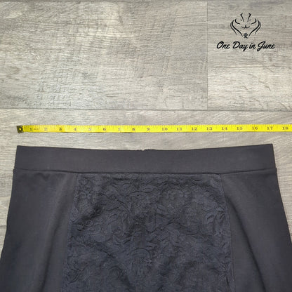 Guess Angelique Lace Twinset Skirt Size XL